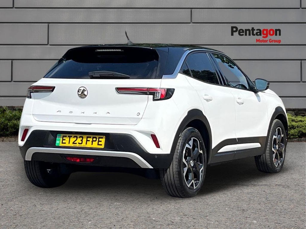 Vauxhall Mokka-e 50Kwh Ultimate Suv 136 Ps ET23FPE White #4