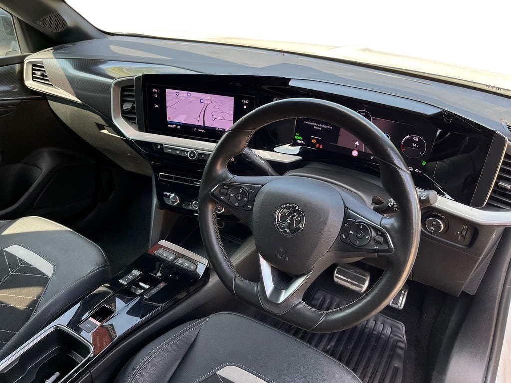 Vauxhall Mokka-e 50Kwh Ultimate Suv 136 Ps ET23FPE White #5