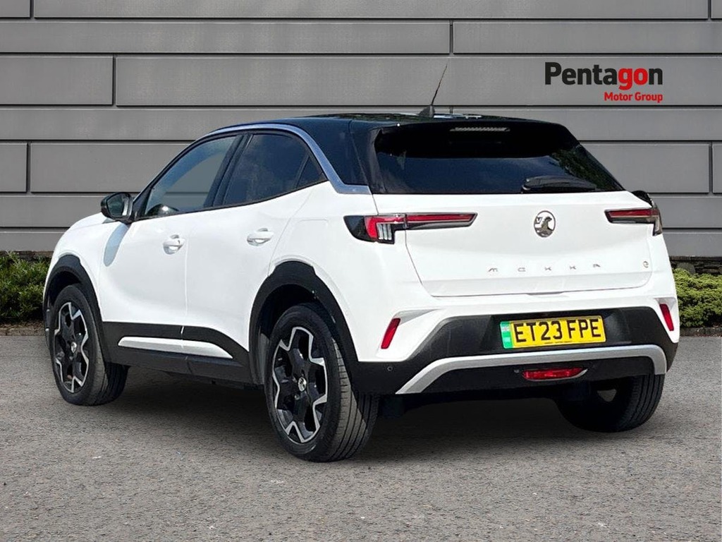 Vauxhall Mokka-e 50Kwh Ultimate Suv 136 Ps ET23FPE White #2