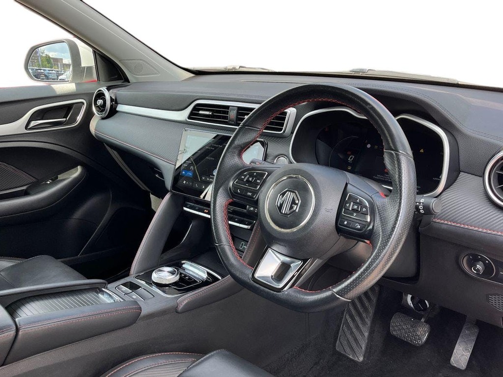 MG ZS 51.1Kwh Trophy Suv 176 Ps YE72WTX White #5