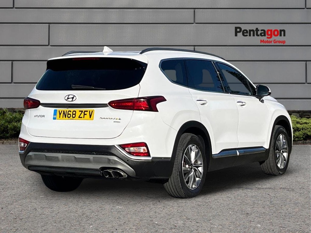 Hyundai Santa Fe 2.2 Crdi Premium Suv 4Wd Euro 6 S White #4