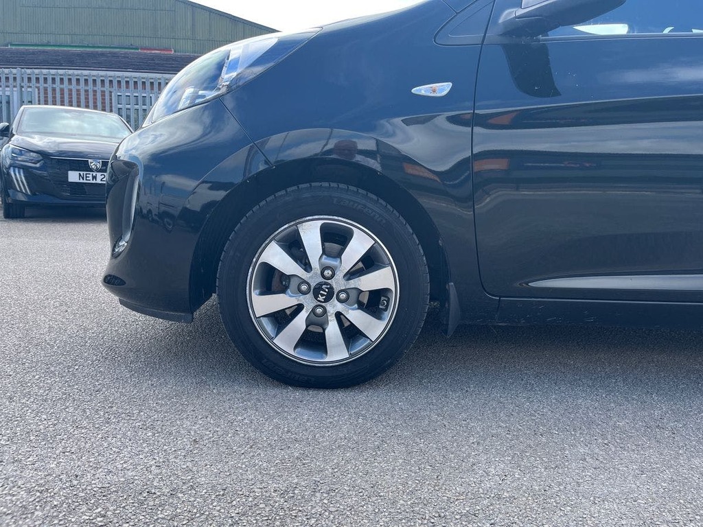 Kia Picanto Picanto Se White #14
