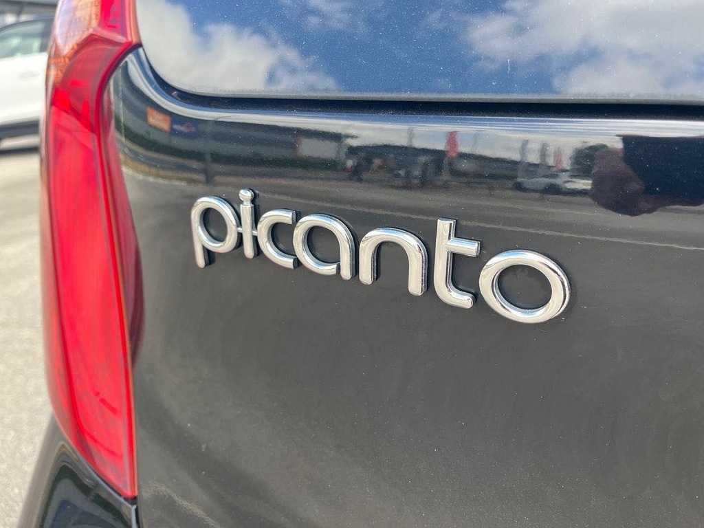 Kia Picanto Picanto Se White #17