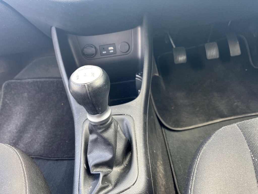 Kia Picanto Picanto Se White #21