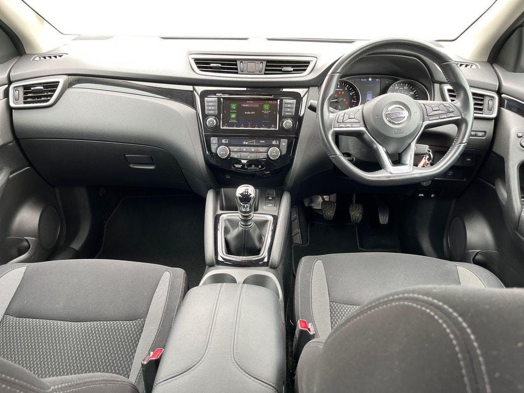 Nissan Qashqai 1.3 Dig T Acenta Premium Suv Eur DE19VZD Silver #6