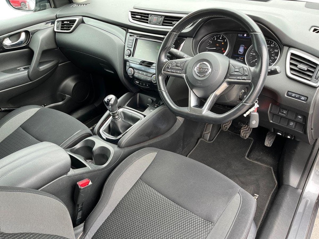 Nissan Qashqai 1.3 Dig T Acenta Premium Suv Eur DE19VZD Silver #5
