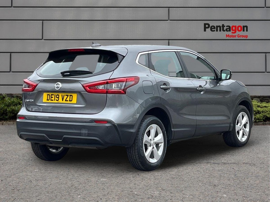 Nissan Qashqai 1.3 Dig T Acenta Premium Suv Eur DE19VZD Silver #4