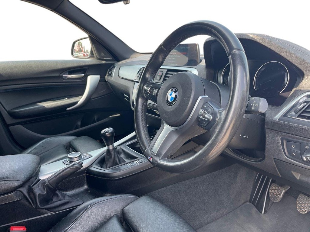 BMW 1 Series 1.5 118I Gpf M Sport Shadow Edition Hatchback Grey #5