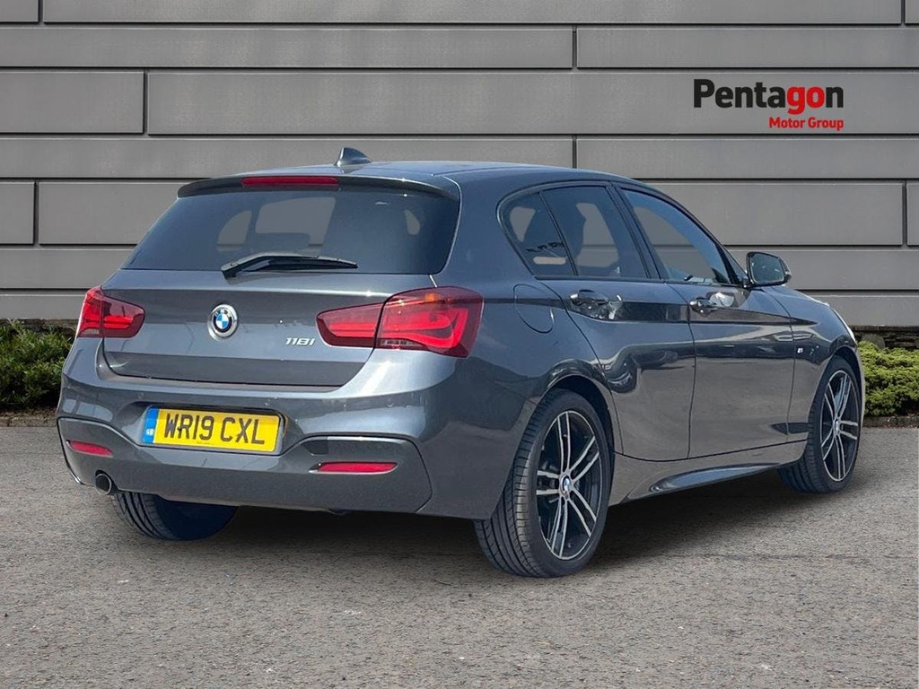 BMW 1 Series 1.5 118I Gpf M Sport Shadow Edition Hatchback Grey #4