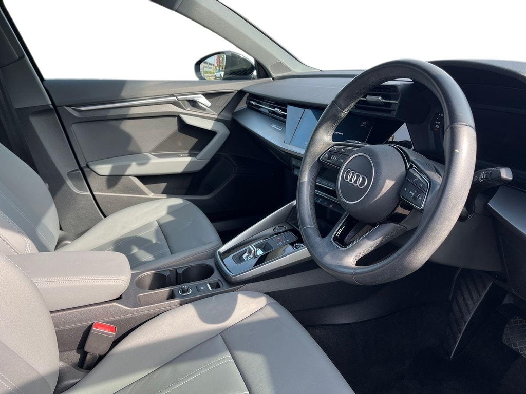 Audi A3 1.4 Tfsie 40 Sport Sportback Plug In Hy Black #5