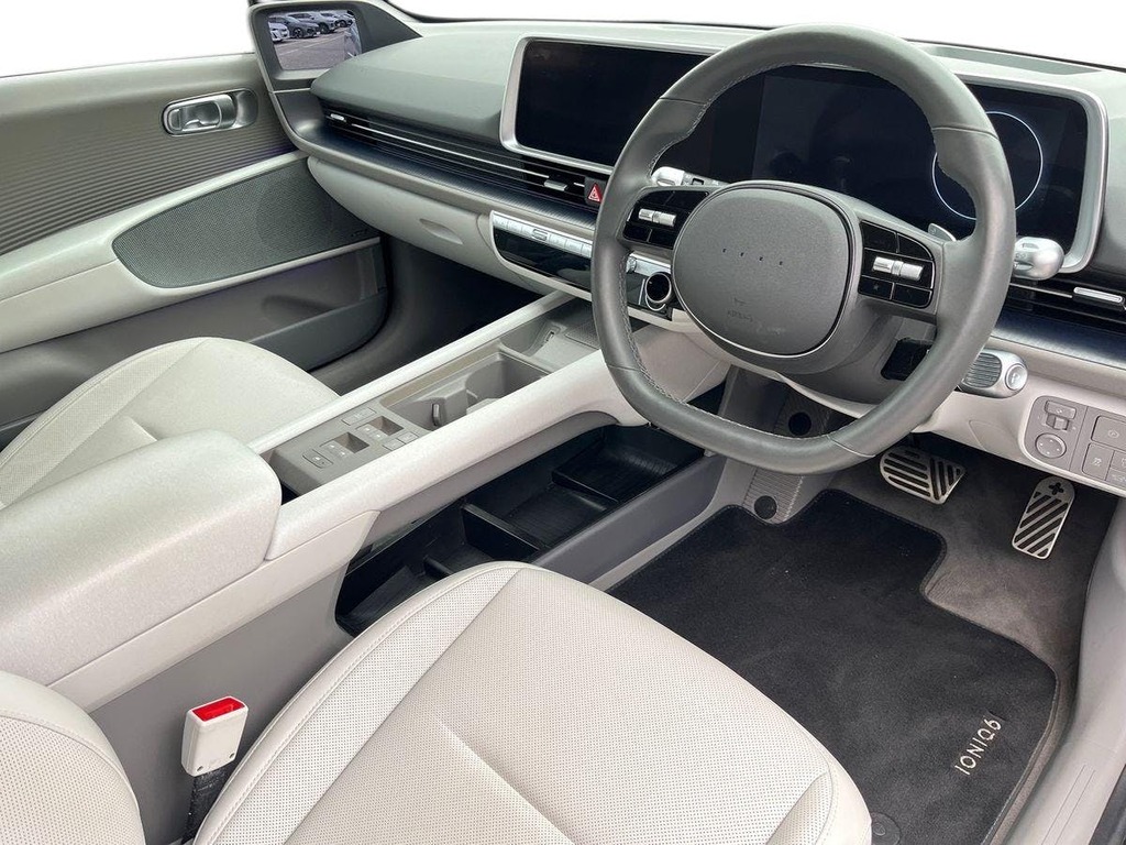 Hyundai Ioniq 6 77.4Kwh Ultimate Saloon 228 Ps Gold #5