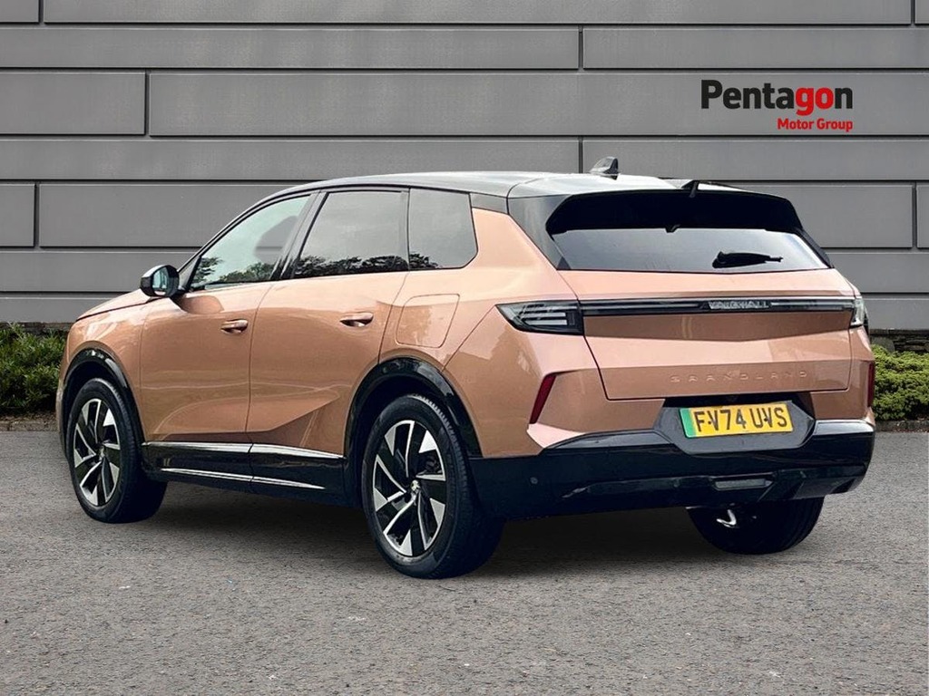 Vauxhall Grandland 73Kwh Gs Suv 213 Ps FV74UVS #2