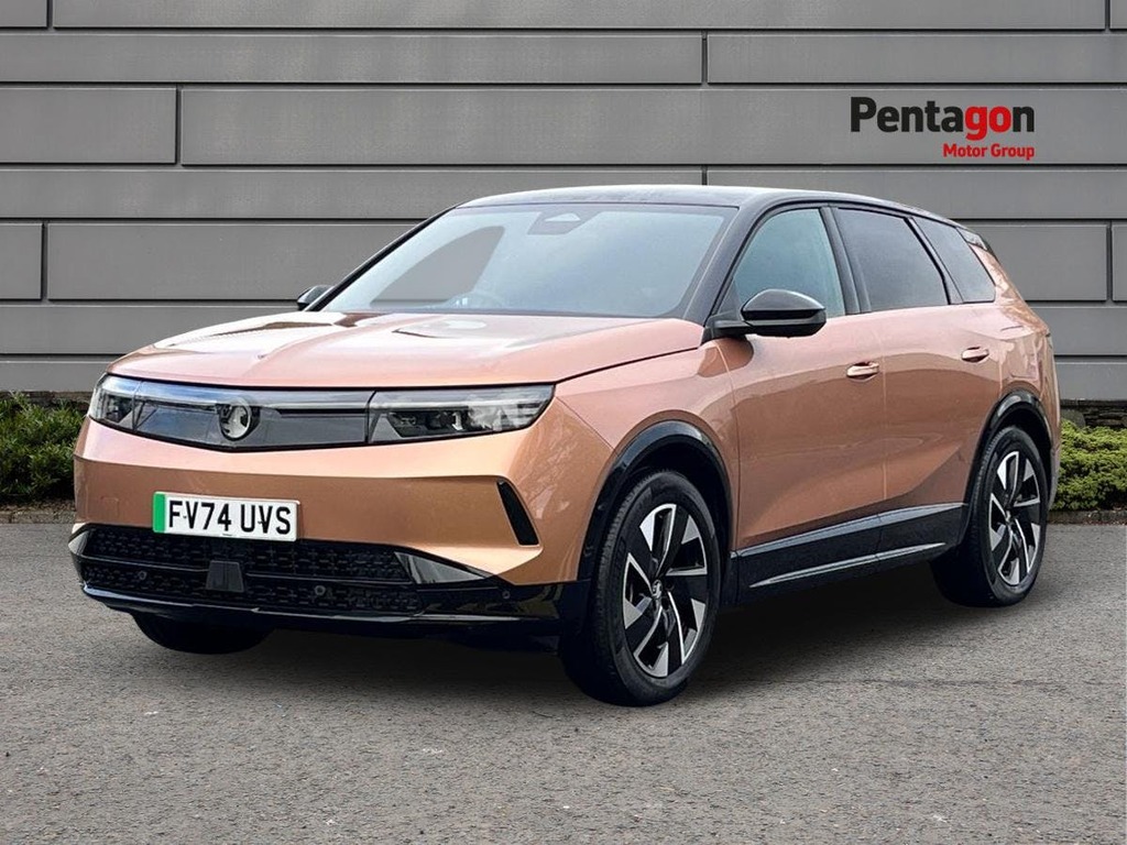Vauxhall Grandland 73Kwh Gs Suv 213 Ps FV74UVS #3