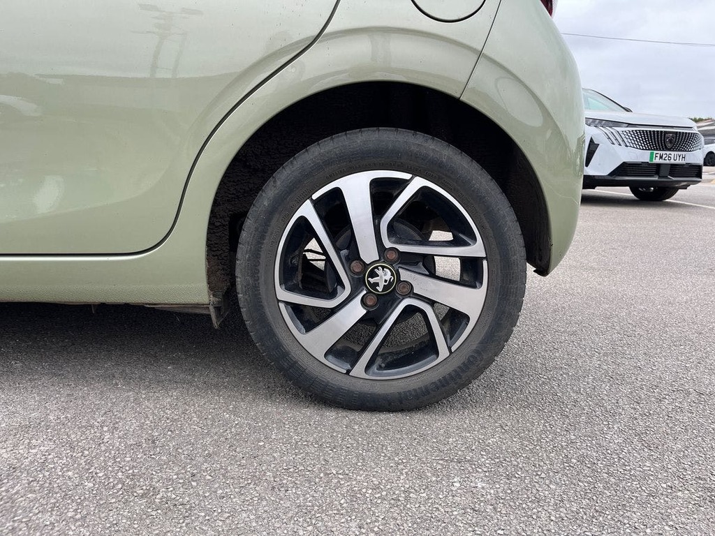 Peugeot 108 1.0 Allure Hatchback White #15