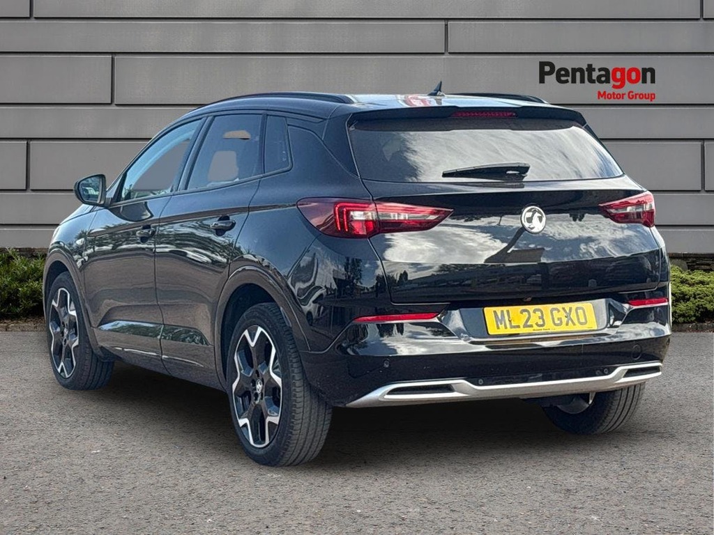 Vauxhall Grandland 1.2 Turbo Ultimate Suv Euro 6 S ML23GXO Black #2