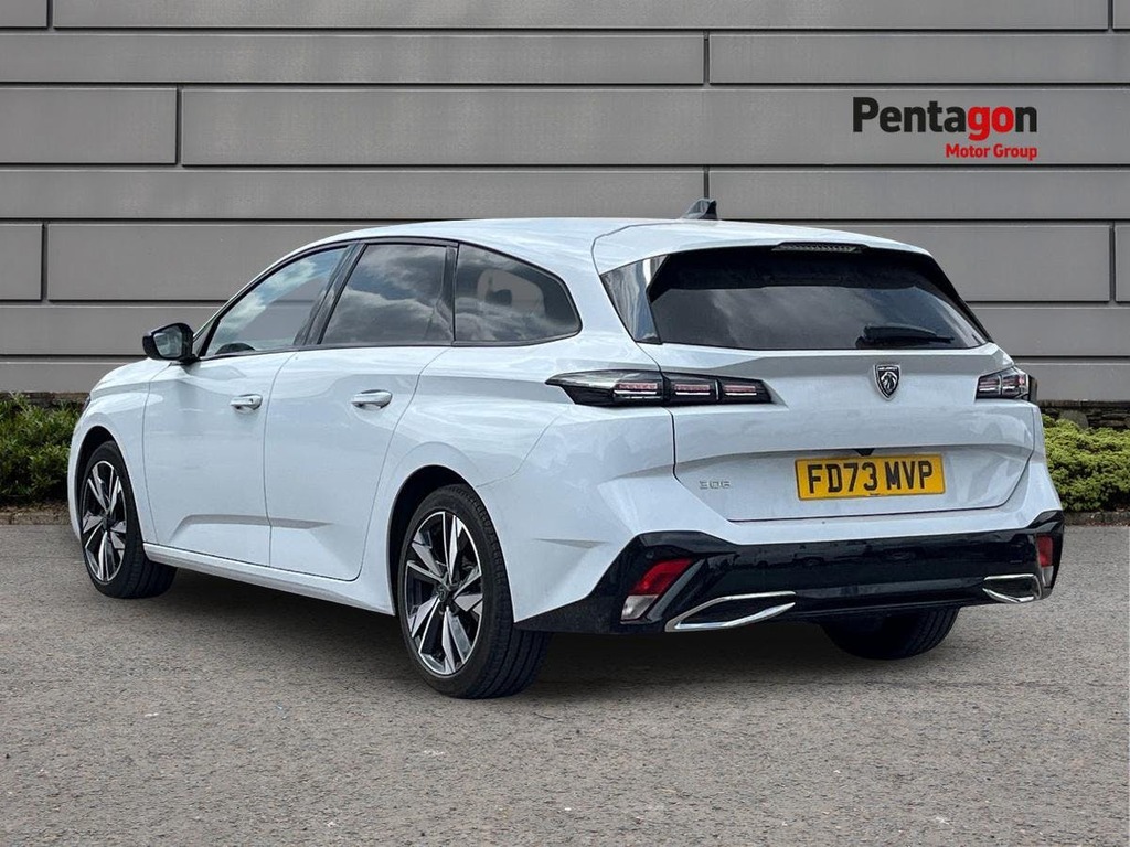 Peugeot 308 SW 1.2 Puretech Allure Estate Eat Euro 6 White #2