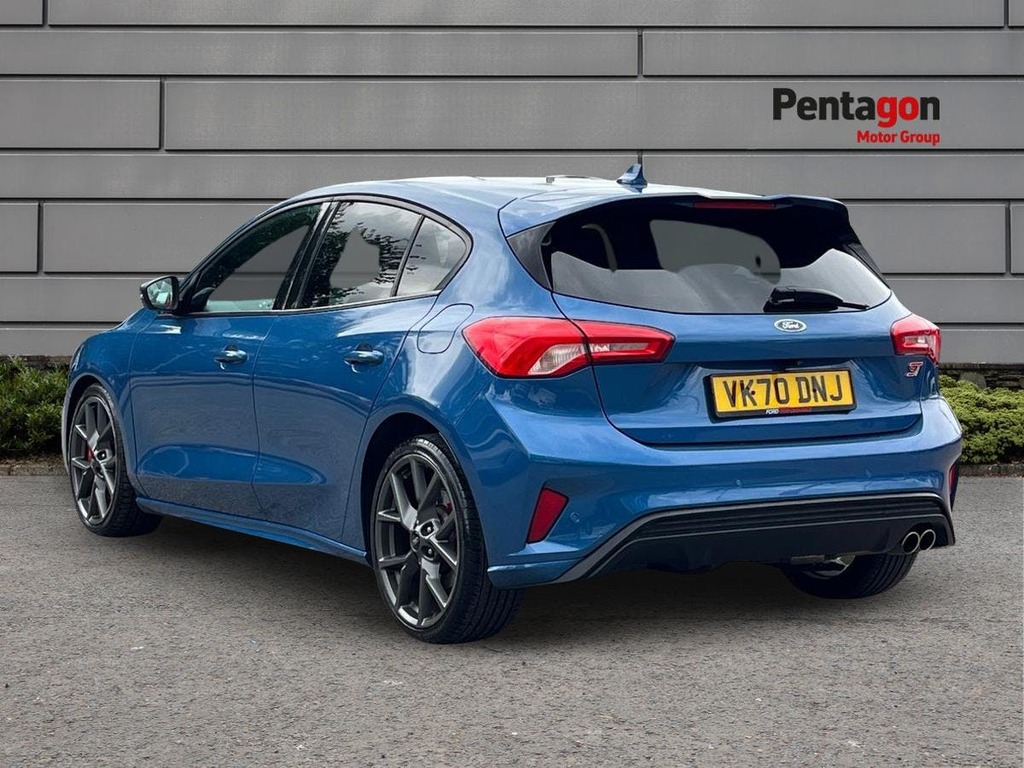 Ford Focus 2.0 Ecoblue St Hatchback Euro 6 Blue #2