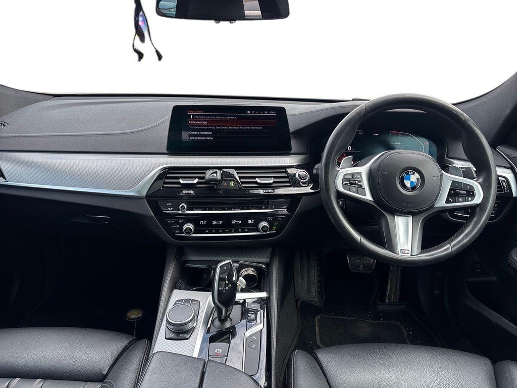 BMW 6 Series Gran Turismo Hatchback White #6