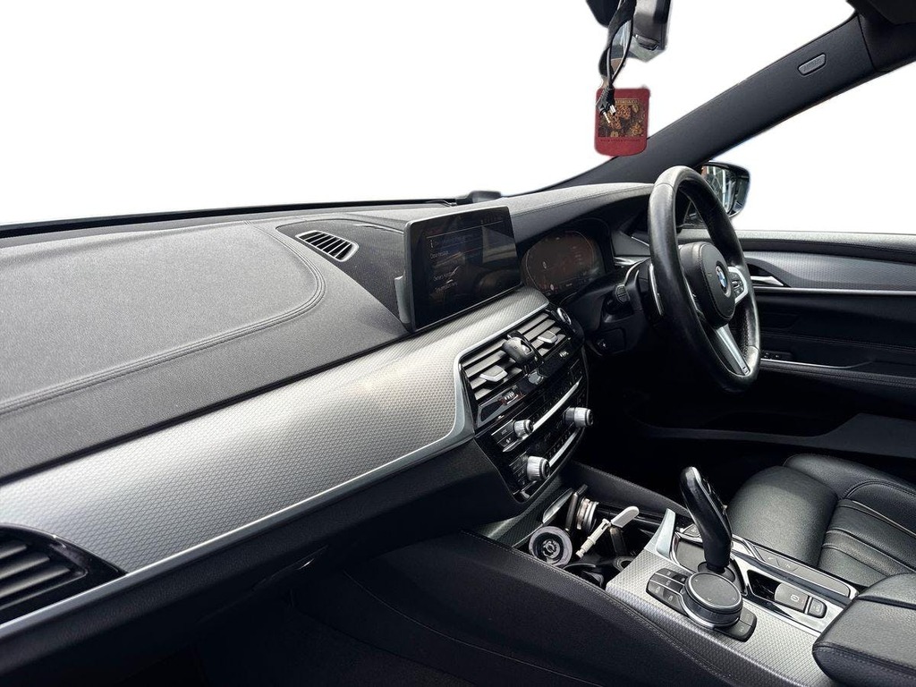 BMW 6 Series Gran Turismo Hatchback White #7