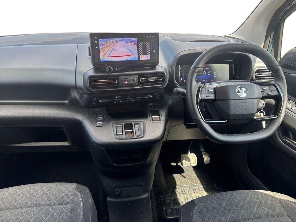Vauxhall Combo-e Life 52Kwh Ultimate Xl Mpv 11Kw Char Blue #6