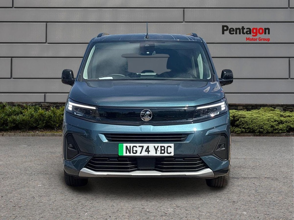 Vauxhall Combo-e Life 100Kw Ultimate XL 52Kwh 2025 Grey #13