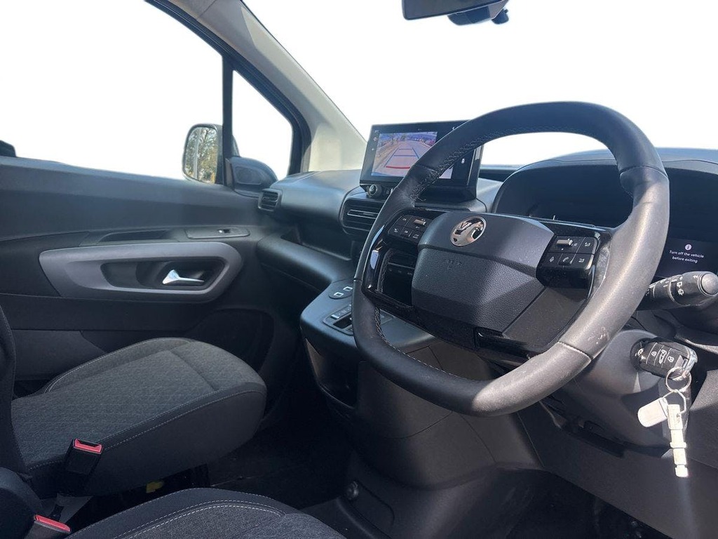Vauxhall Combo-e Life 52Kwh Ultimate Xl Mpv 11Kw Char Blue #5