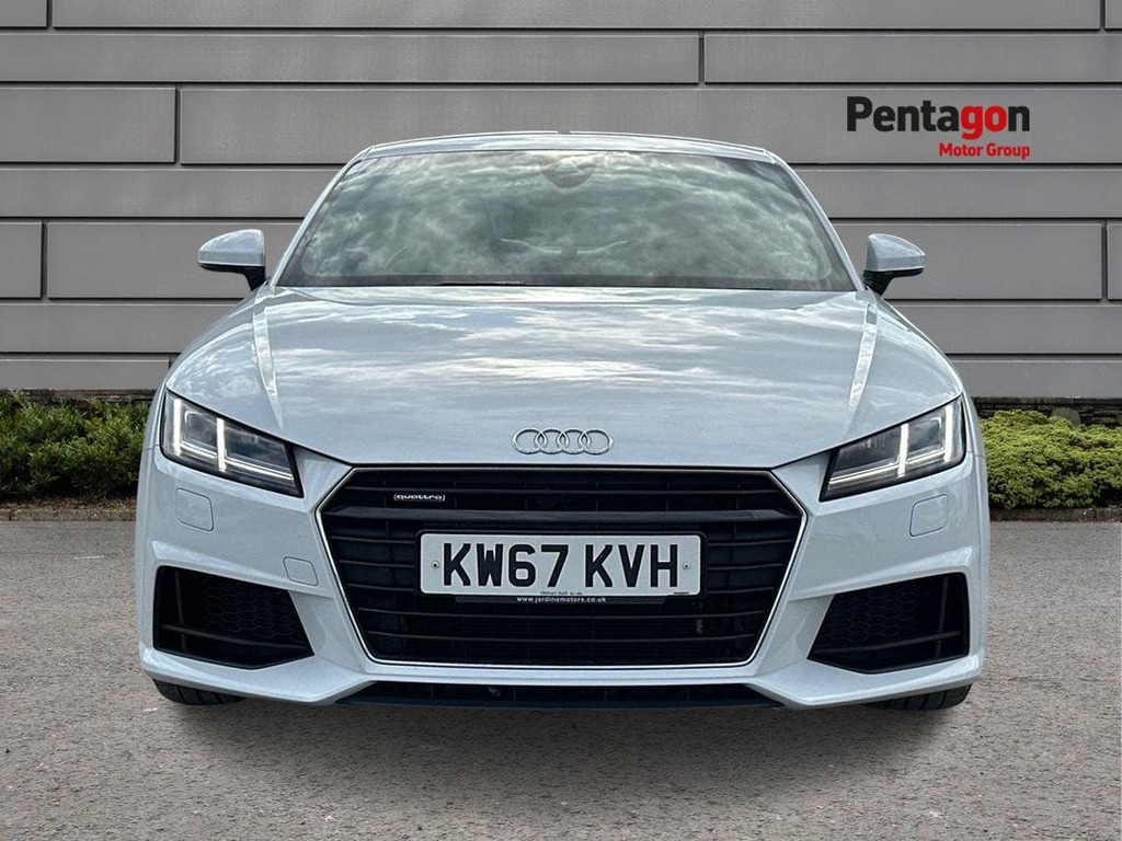 Audi TT 1.8T Fsi Black Edition S Tronic #13