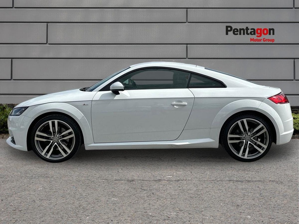 Audi TT 1.8T Fsi Black Edition S Tronic #12