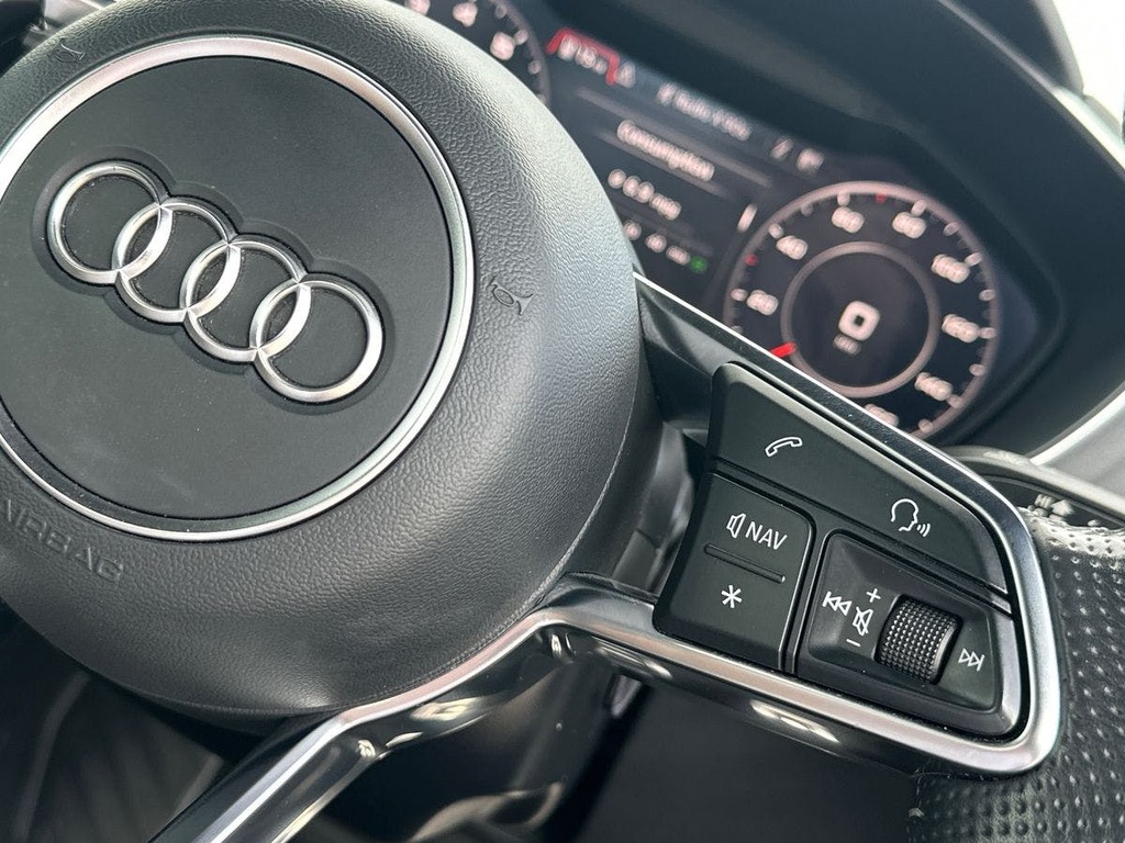 Audi TT 1.8T Fsi Black Edition S Tronic #17