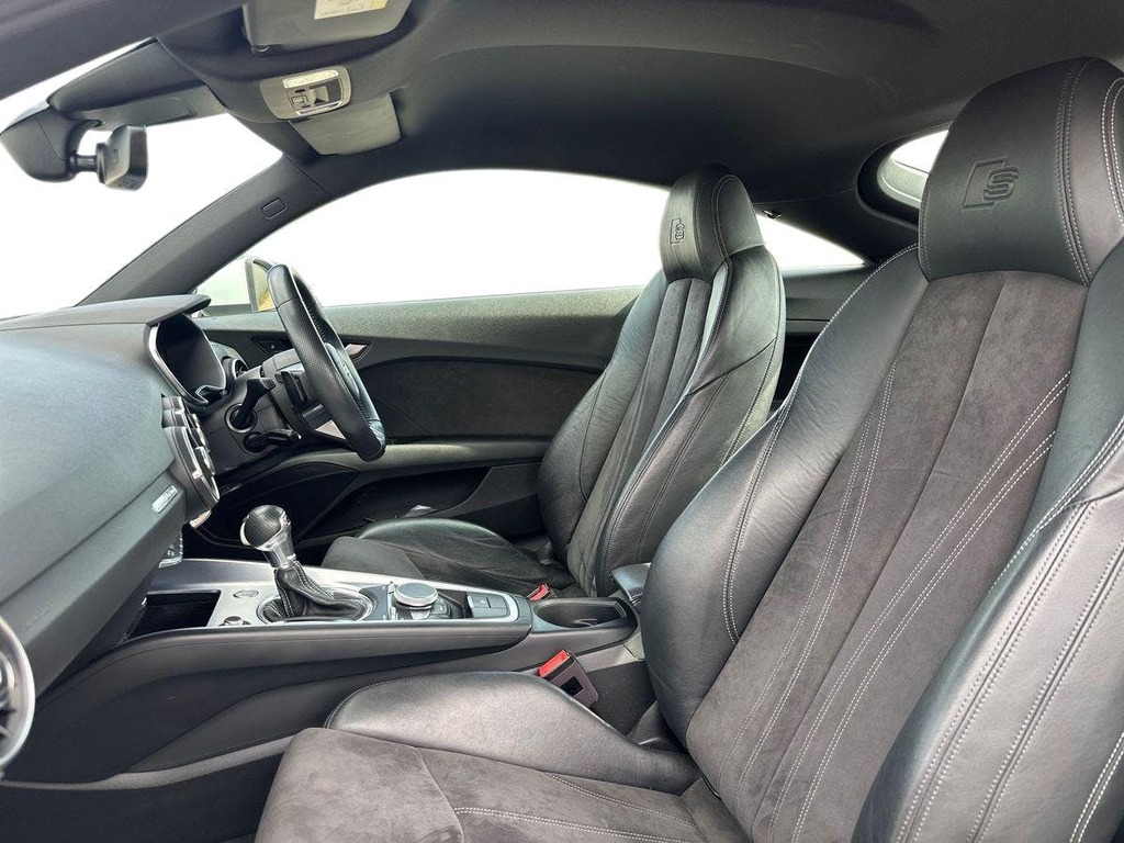 Audi TT 1.8T Fsi Black Edition S Tronic #8