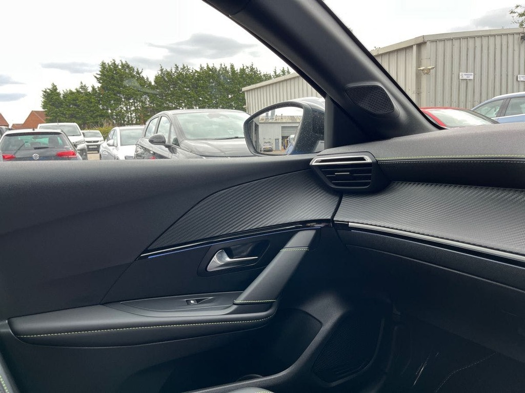 Peugeot e-208 50Kwh Allure #39