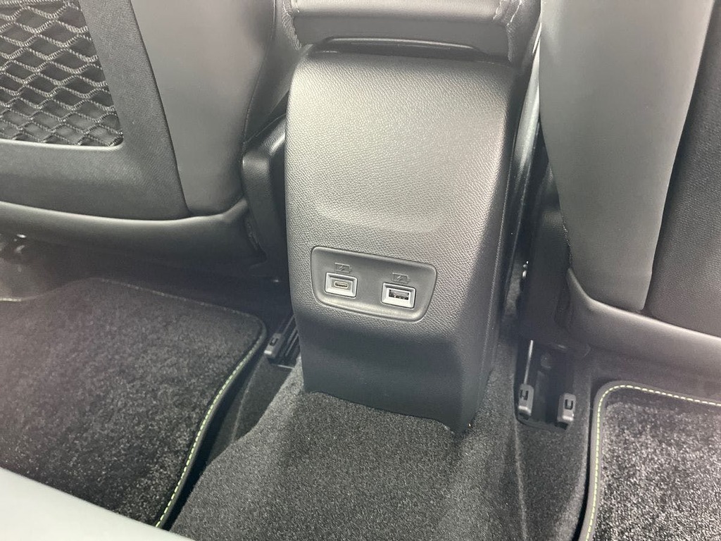 Peugeot e-208 50Kwh Allure #17