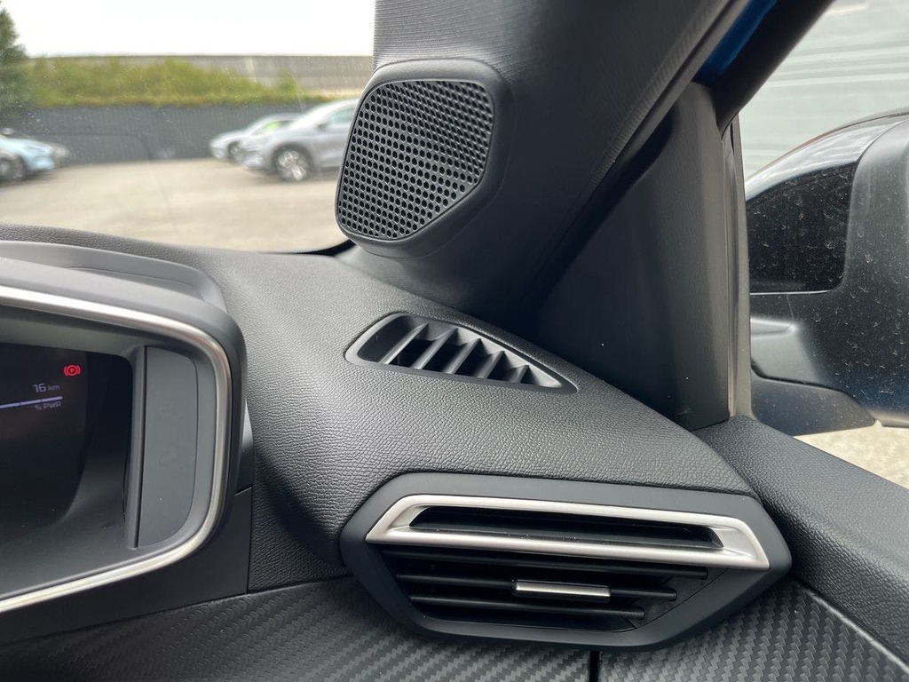 Peugeot e-208 50Kwh Allure #26