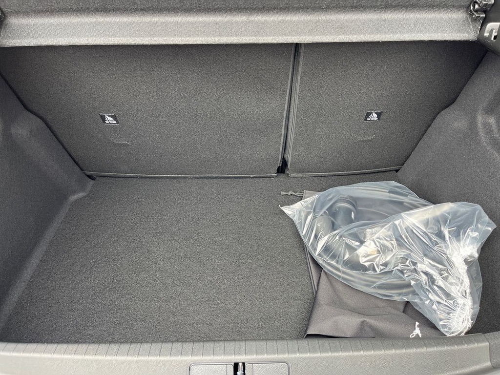 Peugeot e-208 50Kwh Allure #10