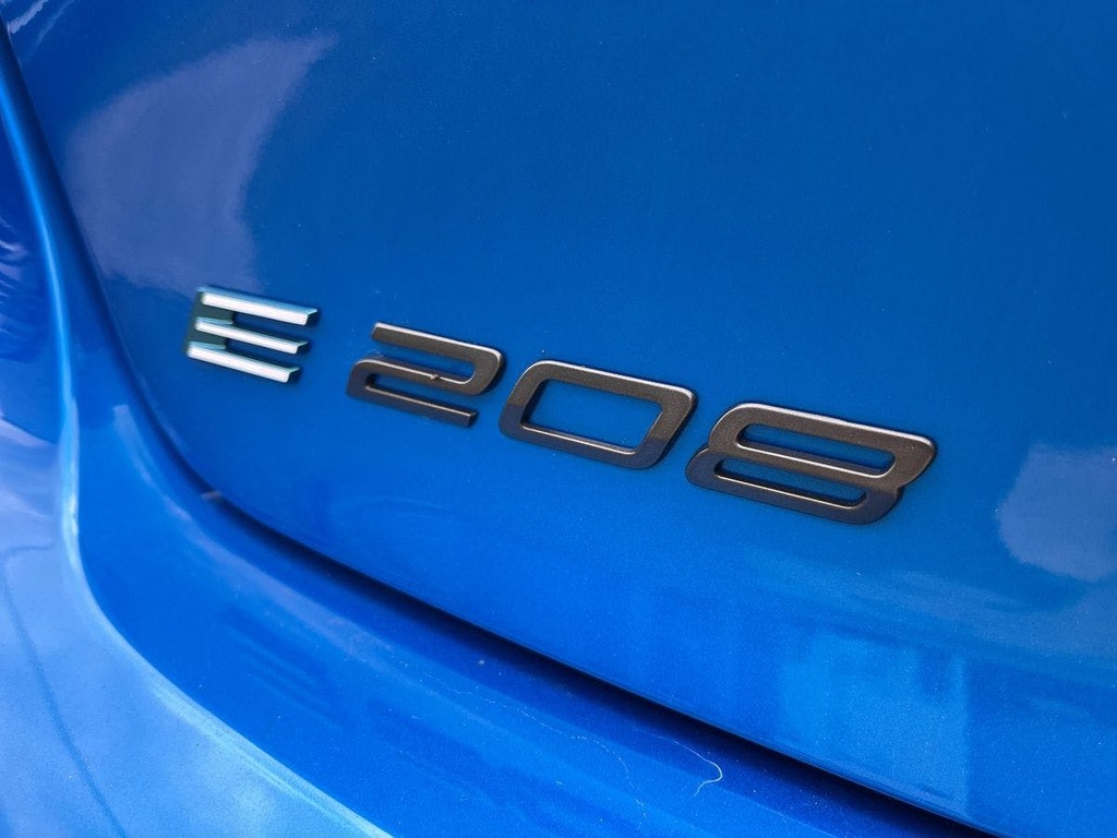 Peugeot e-208 50Kwh Allure #22