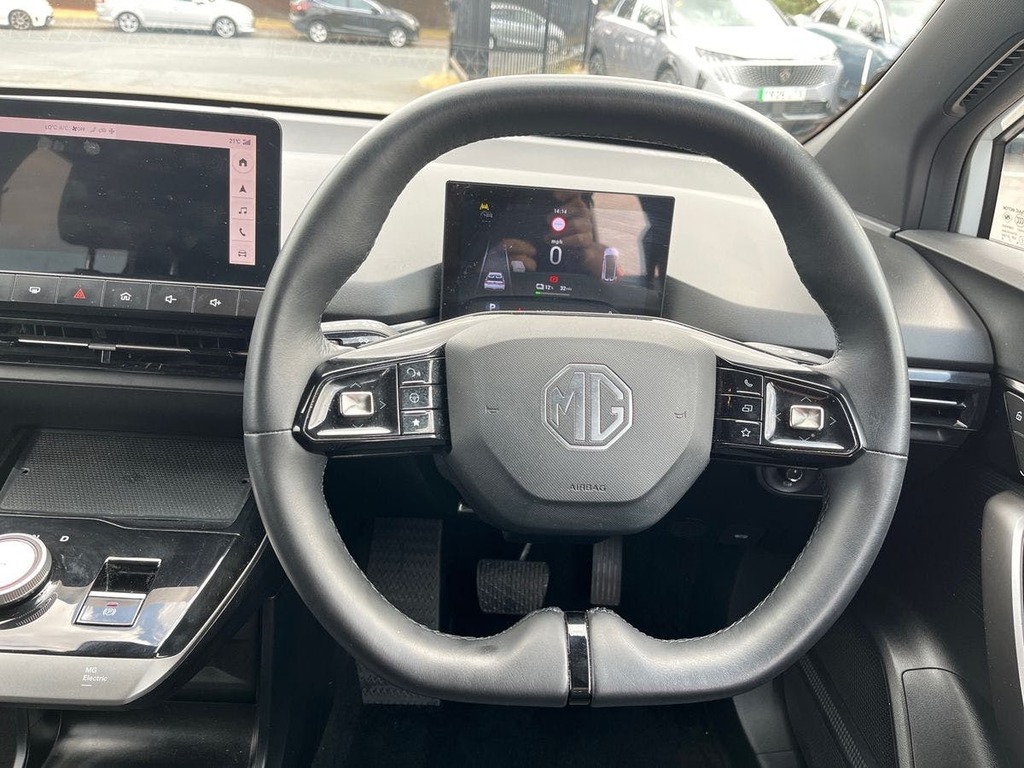 MG MG4 125Kw Se Ev 51Kwh White #21