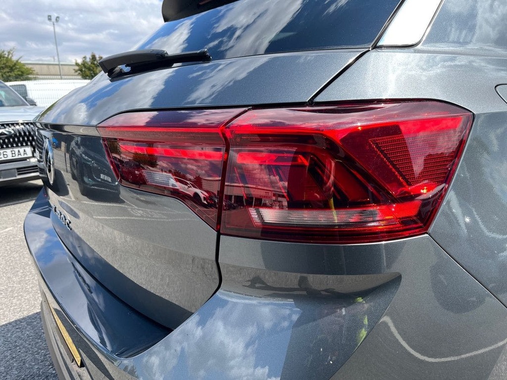 Volkswagen T-Roc 1.5 Tsi 150Ps Active Blue #16