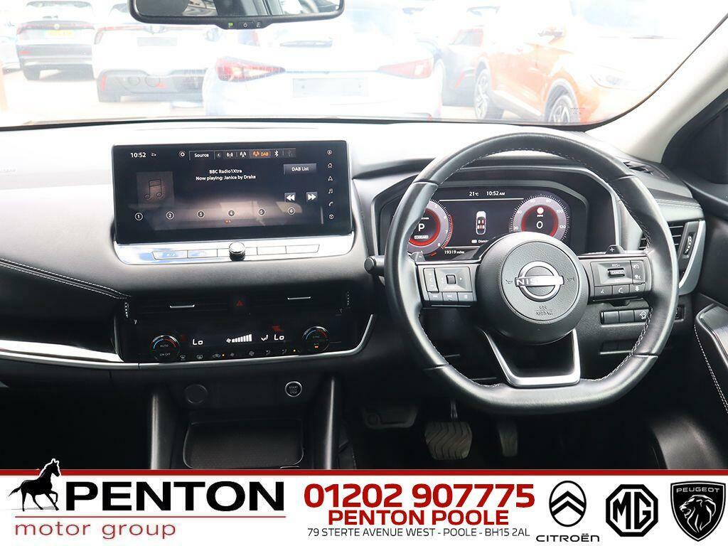 Nissan Qashqai 1.3 Dig-t Mhev N-connecta Xtron Euro 6 Ss EY72LNF Black #4