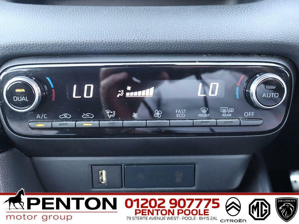 Toyota Yaris 1.5 Vvt-h Gr Sport E-cvt Euro 6 Ss CV23XDA Silver #3