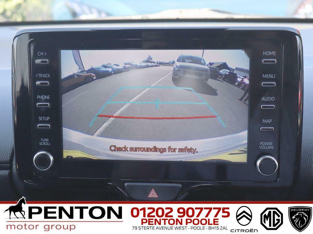 Toyota Yaris 1.5 Vvt-h Gr Sport E-cvt Euro 6 Ss CV23XDA Silver #2