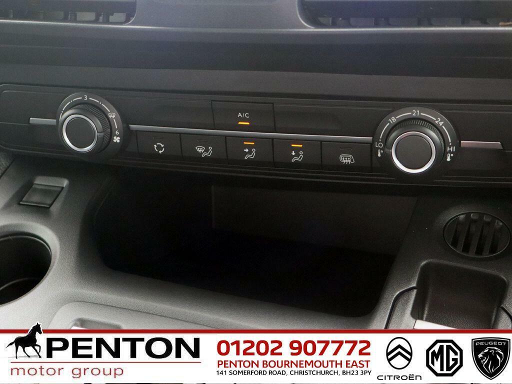 Citroen e-Berlingo 52Kwh Plus XL Mpv 7.4Kw Charger Black #14
