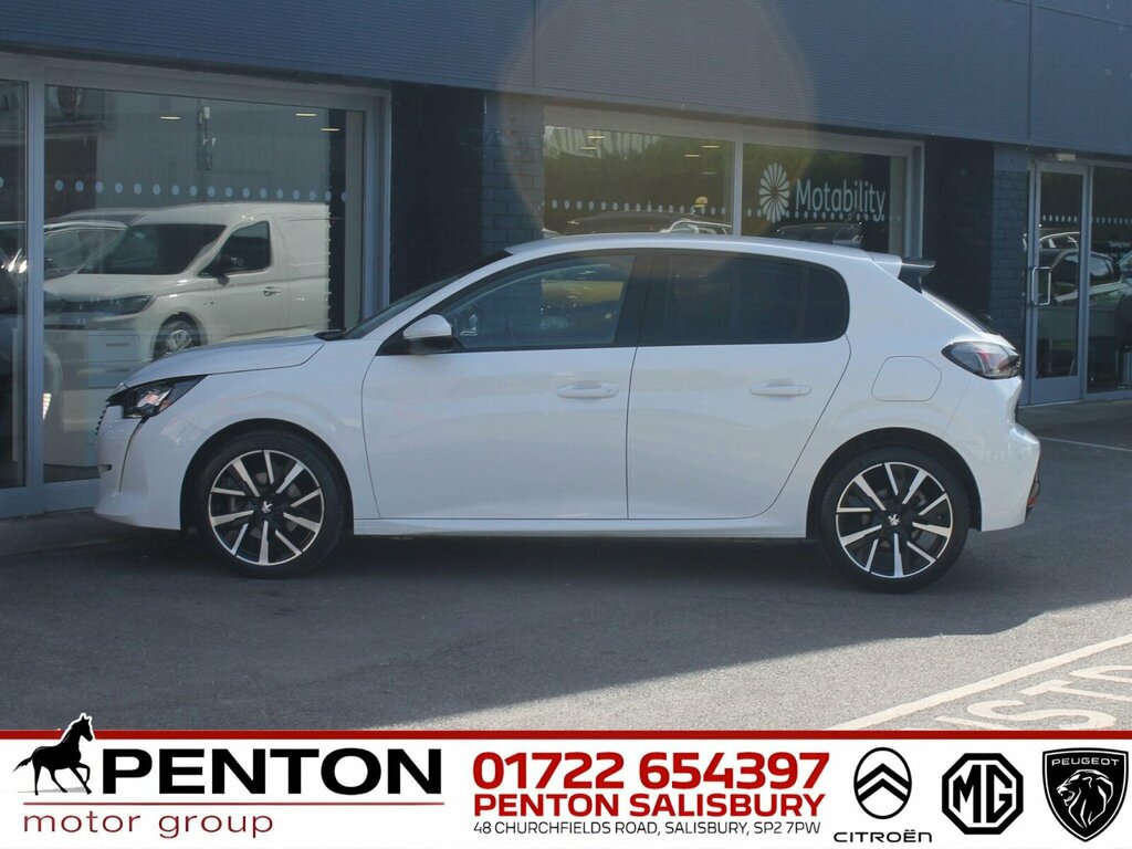 Peugeot 208 1.2 Puretech Allure Premium Euro 6 Ss White #5