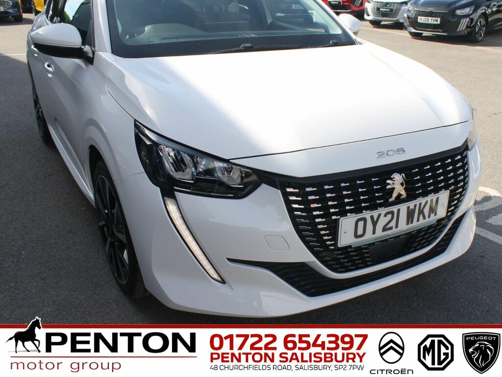 Peugeot 208 1.2 Puretech Allure Premium Euro 6 Ss White #2