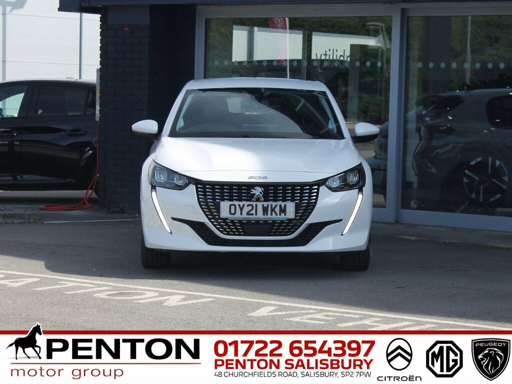 Peugeot 208 1.2 Puretech Allure Premium Euro 6 Ss White #3