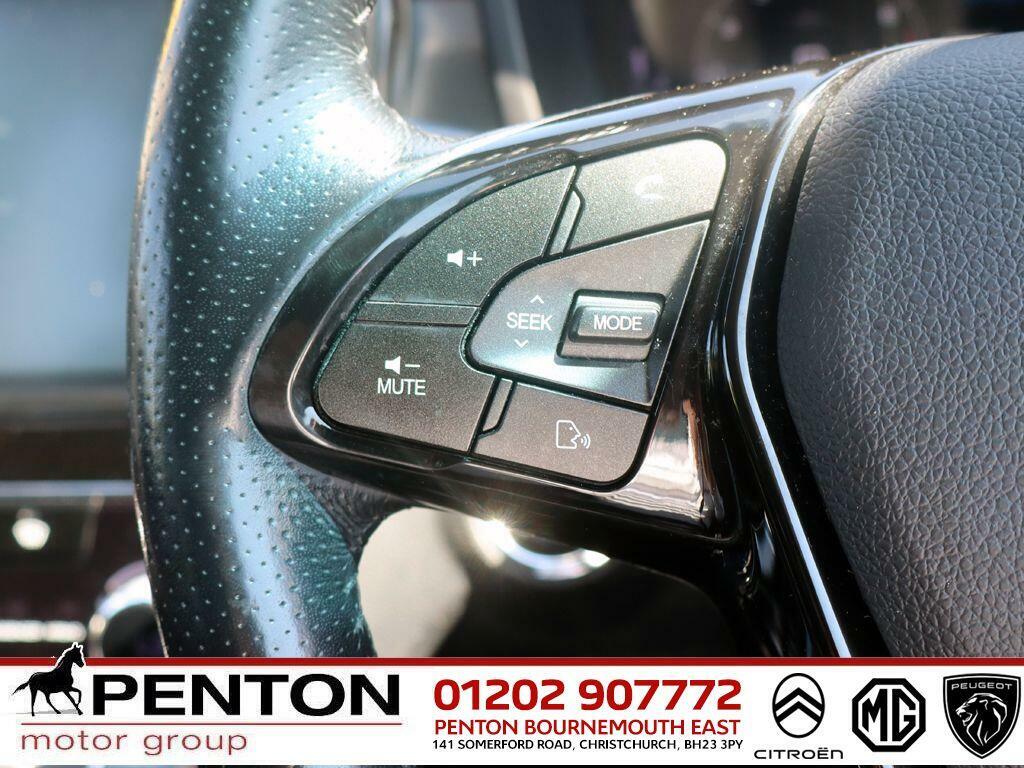 SsangYong Tivoli 1.5P Ultimate Nav Euro 6 Ss White #14