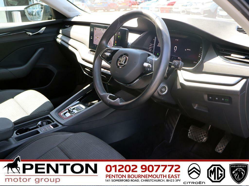 Skoda Octavia Hatchback Grey #16