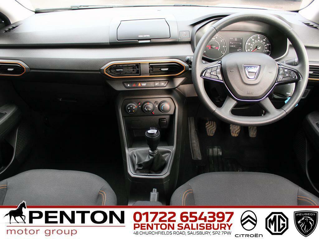 Dacia Sandero Stepway 1.0 Tce Essential Euro 6 Ss White #5