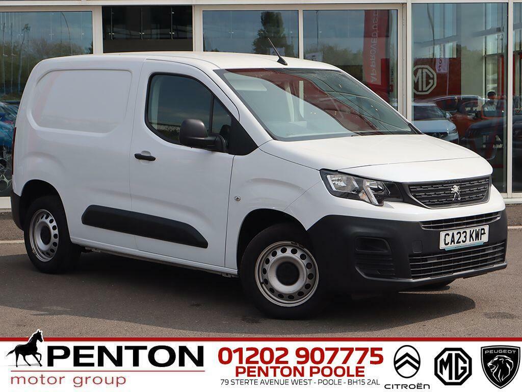 Peugeot Partner 1.5 Bluehdi 1000 Professional Premium Standard P CA23KWP White