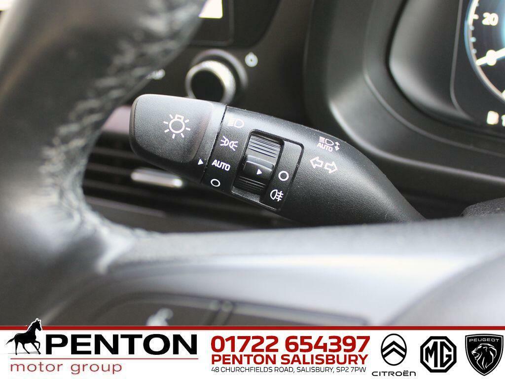 Hyundai Bayon Hatchback  #17