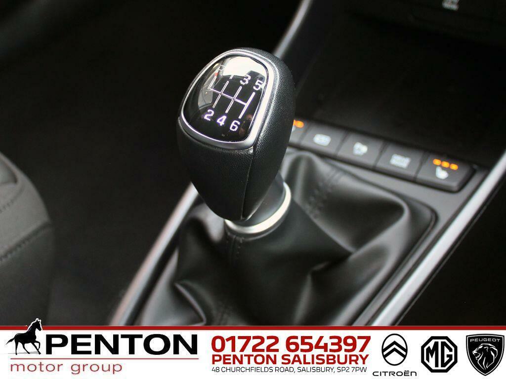 Hyundai Bayon Hatchback  #18
